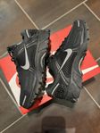 Nike Zoom Vomero 5 - Helt nya - storleken 42