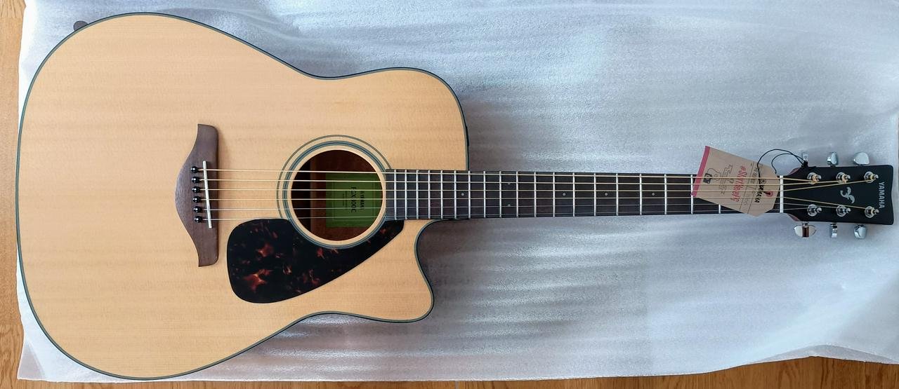 Yamaha FGX800C NT - Semiakust...