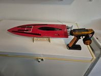 RC båt