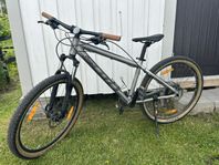 cykel Scott 26, cykelhjälmar  O’Neal 