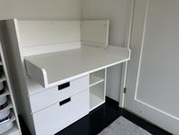 Skötbord kombinerat skrivbord IKEA Stuva/Småstad 