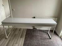 Bestå Burs skrivbord inkl toppskiva