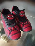 skor Spiderman 