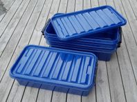 Plastbackar med hjul o lock, Grisslehamn