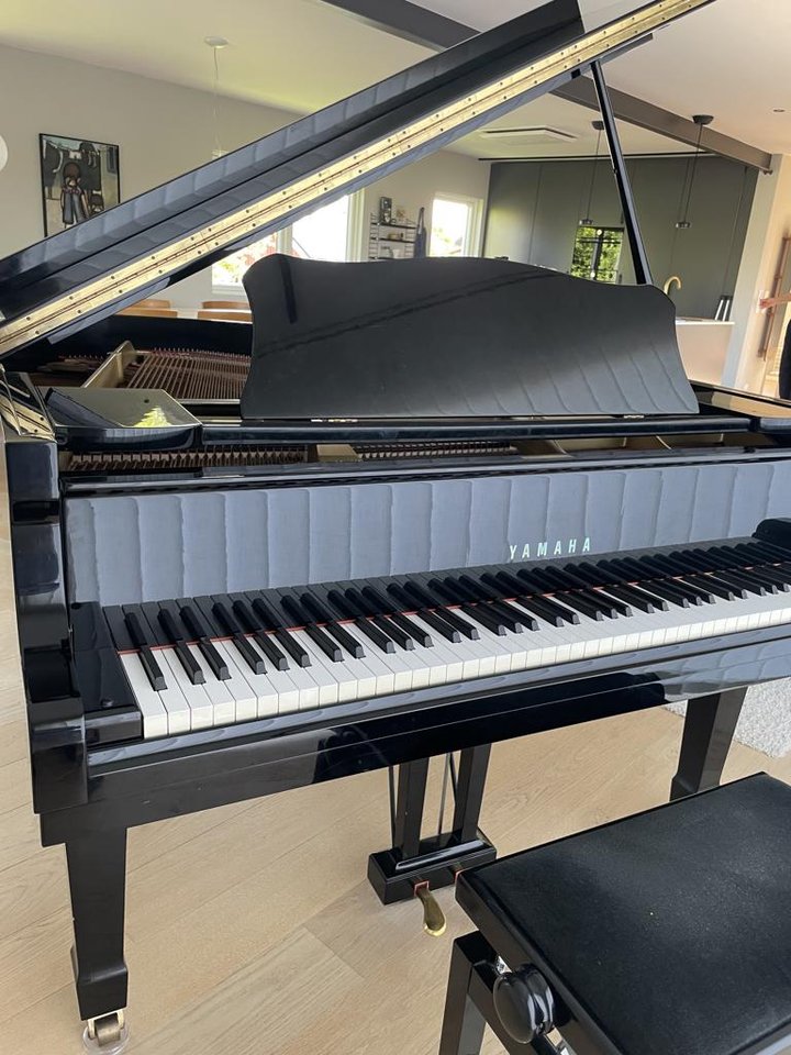 Flygel Yamaha G2
