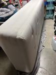 IKEA säng 90cm skänkes