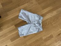 Shorts grå storlek 146