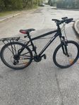 Röd mountainbike