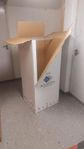 Flyttlåda för hängande kläder, ca 150 cm hög