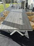 Utebord med 4 stolar