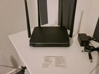 Router D-Link DIR-842V2