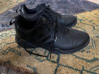 Golfskor Adidas vattentäta strl 42,5