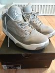 Nike jordan Max Aura 2