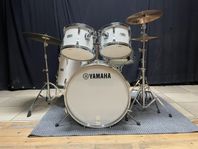 Yamaha 5000