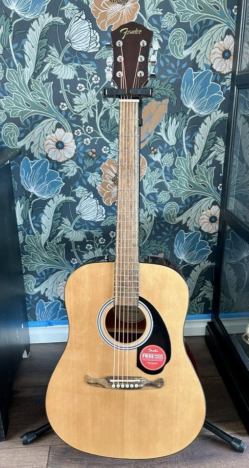 Fender FA -125 stålsträngad a...