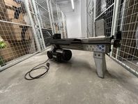 Vedklyv - Log Splitter - elektrisk och hydraulisk 