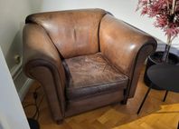 Austen Chesterfield skinnfåtölj