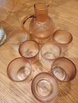 glass set med karaff i fin rosa färg