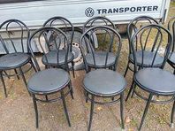 Många på studenten/midsommar. 11 st caféstolar i metall