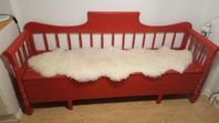 Vacker Färgglad Antik Träsoffa L 195 cm