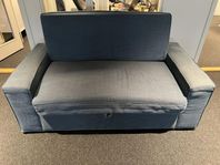 Liten bäddsoffa, Vilasund, och fåtöljer IKEA