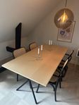 Loft Matbord Ask 90x180 – Stilrent & vändbar skiva