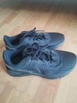 Nike sko stl 37,5 