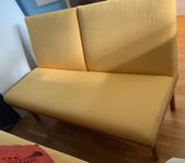 Gul soffa 2-sits
