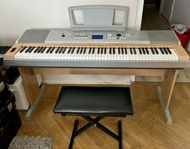 Yamaha DGX-620 Portable Grand Digital Piano