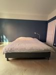 Kontinentalsäng 180x200 JYSK - Nästan ny, allt ingår!