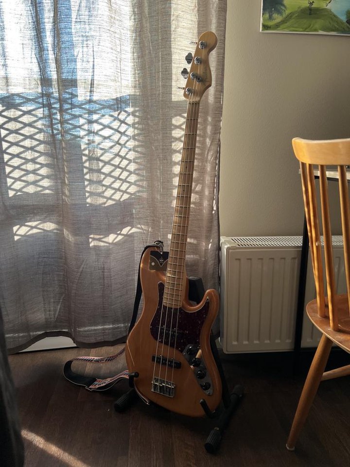 2005 Fender Jazz Bas USA Deluxe