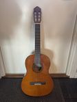 Gitarr - Yamaha CS40