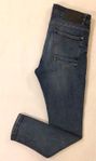 ZARA ”dnwr” Jeans (tapered fit, Stl: 31/30) Fint Skick!