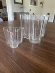 2 tulpanvaser från Iittala