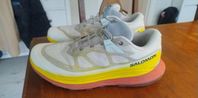 Salomon Ultra glide 2 stl 43 1/3