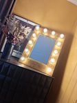 Iconmirror Sminkspegel med belysning
