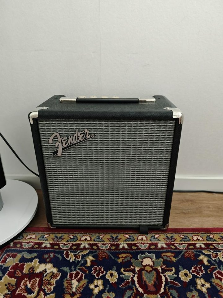 Fender Rumble 15