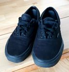 Vans skate shoes