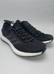  Adidas PureBoost Core Black – Helt nya! (Strl  42,5)