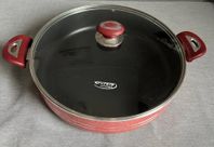 Non-stick Stekpanna med lock 32 cm