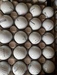 30st Titleist AVX golfbollar