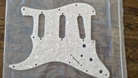 Plektrumskydd Stratocaster Vänster