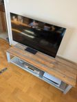 Rejäl tv-bänk 
