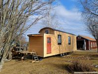 Tiny house söker hem!