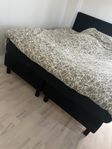Kontinentalsäng 160x200 med sänggavel 