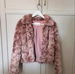 Rosa fluffig jacka 