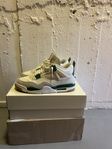 Jordan 4 Sb pine green