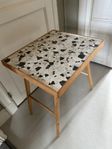 Sidobord 2 st