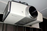 Projektor Benq W5000 + Projektorduk
