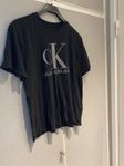 Calvin Klein t shirt svart medium 